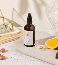 Laden Sie das Bild in den Galerie-Viewer, NASOTHERAPIE MULTIFUNKTIONALE AROMATISCHE ÖLE DIE SONNE INNEN 100 ML