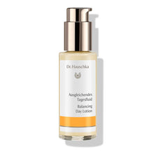 Laden Sie das Bild in den Galerie-Viewer, DR. HAUSCHKA DAY BALANCING FLUID 50 ML