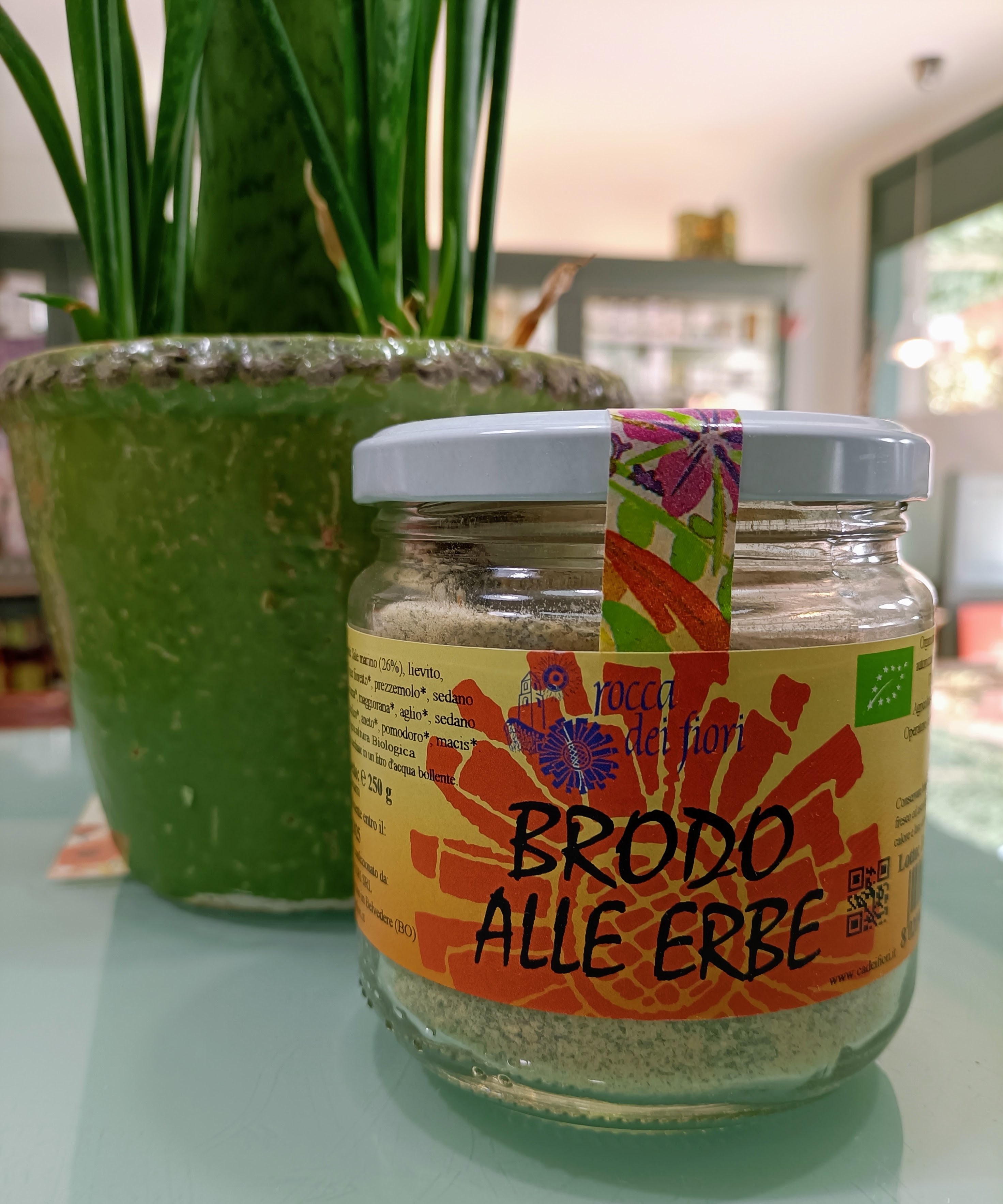 BRODO ALLE ERBE VEGETALE GRANULARE 250 G – Erboristeria Azzano